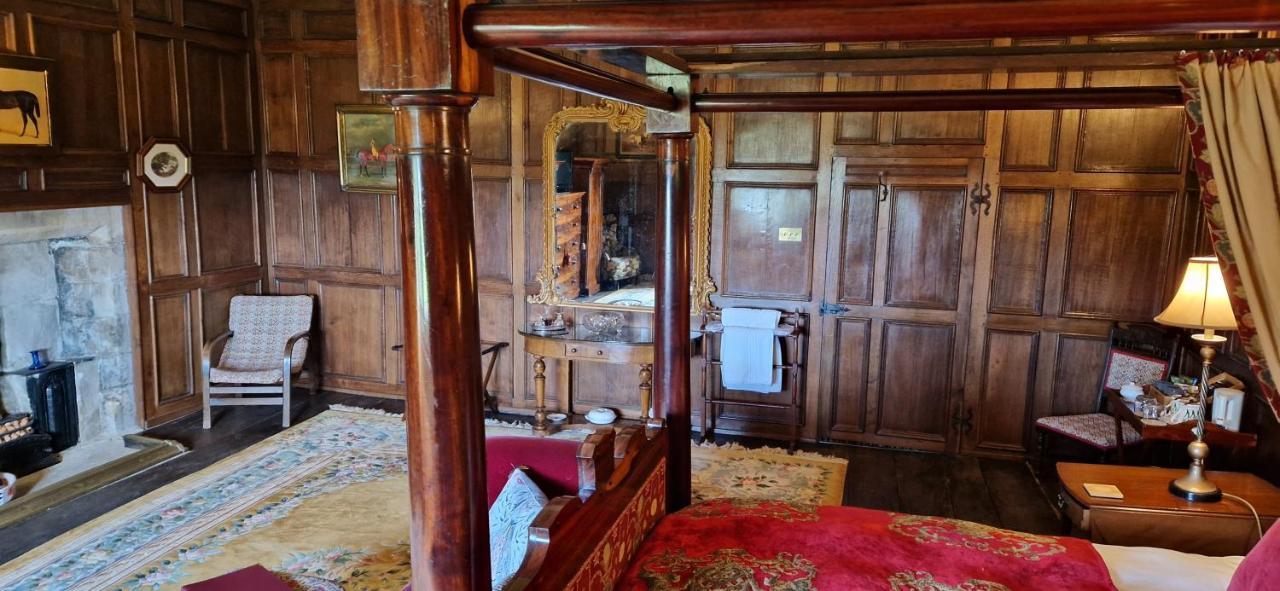 Braithwaite Hall Bed & Breakfast Middleham Exteriör bild