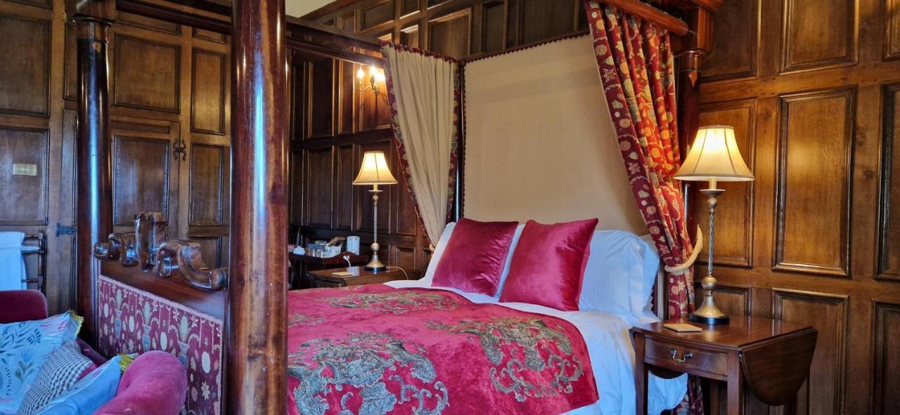 Braithwaite Hall Bed & Breakfast Middleham Exteriör bild