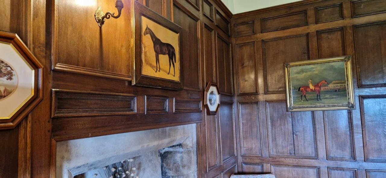 Braithwaite Hall Bed & Breakfast Middleham Exteriör bild