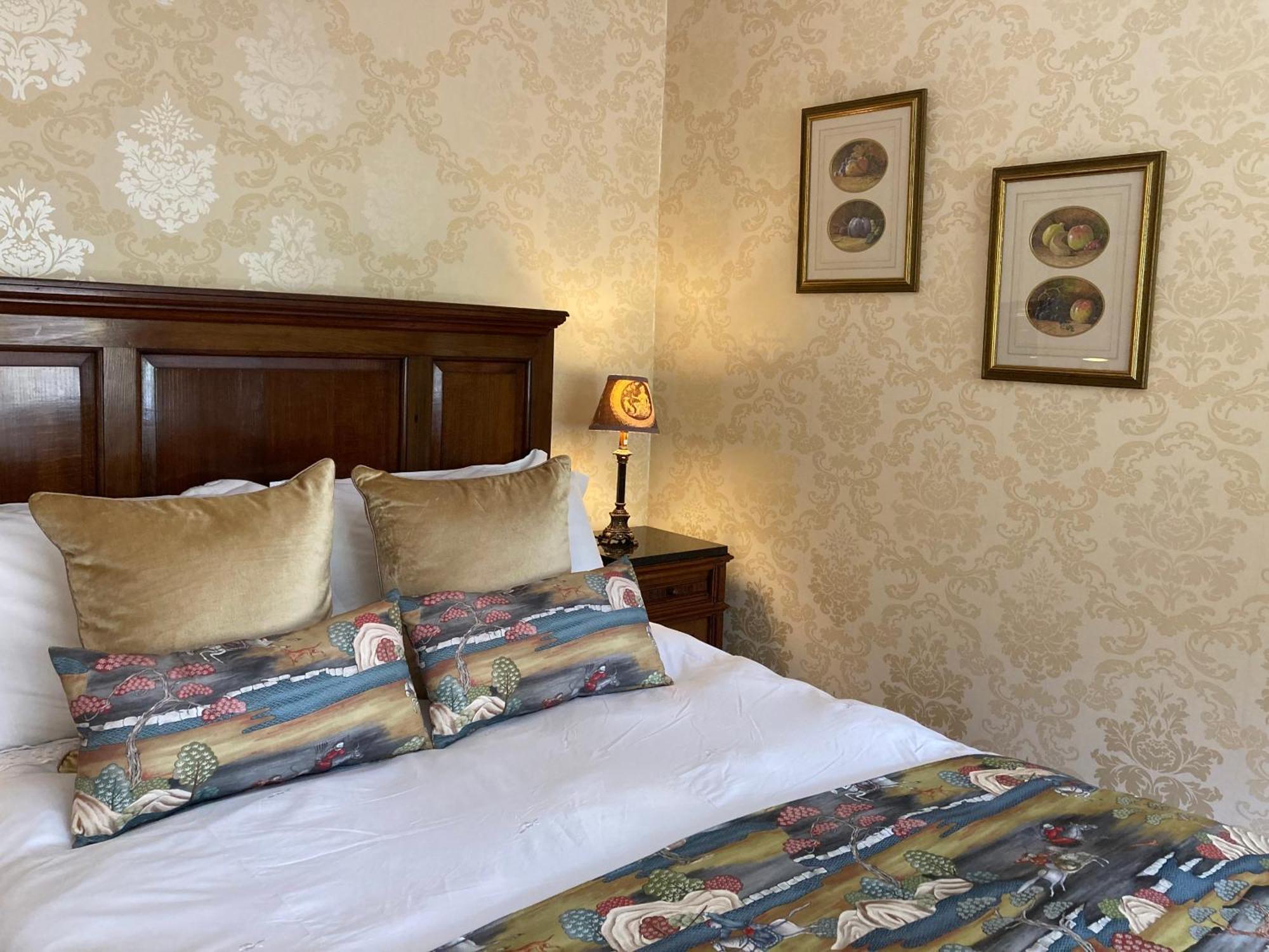 Braithwaite Hall Bed & Breakfast Middleham Exteriör bild